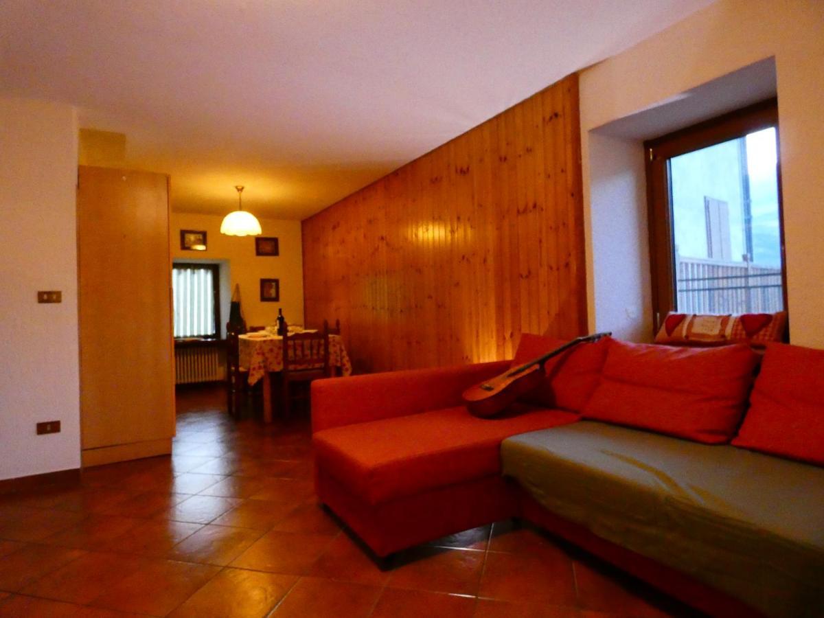 Apartmán Balcone Sul Rutor Introd Exteriér fotografie